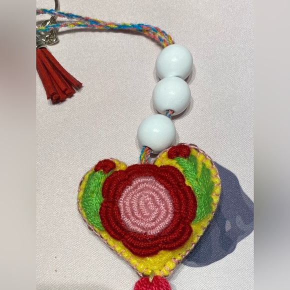 Handmade Embroidered Floral Heart & Tassel Keychain Charm - Picture 5 of 6